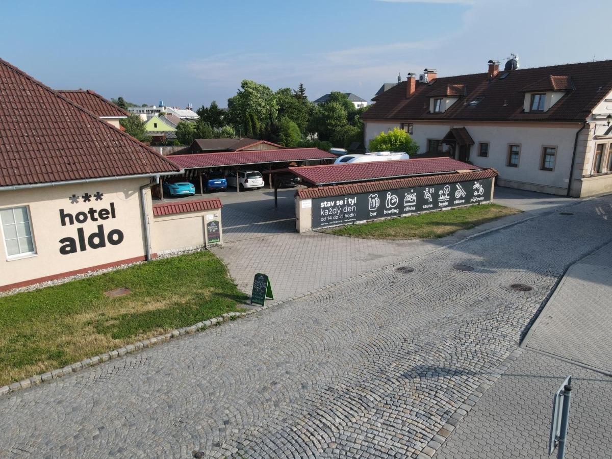 Hotel Aldo Uničov Exterior foto